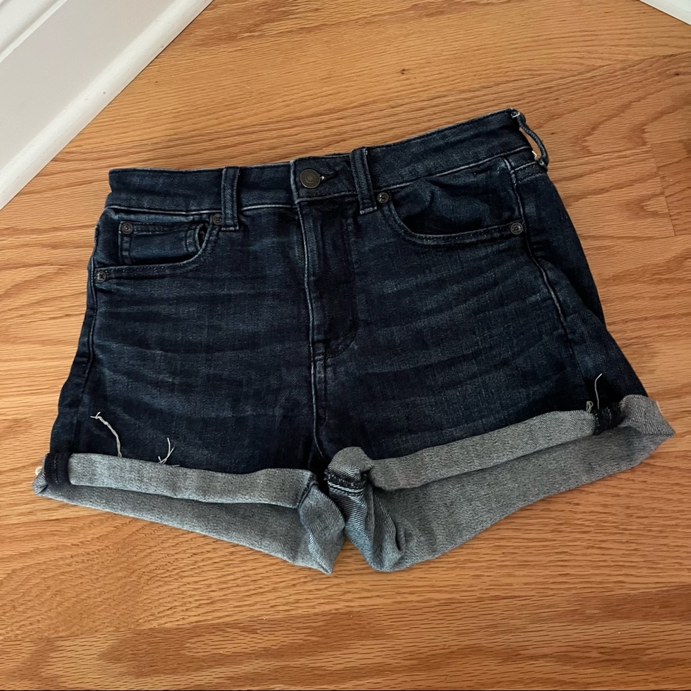 American Eagle Next Level Stretch Dark Wash Jean Shorts Size 4